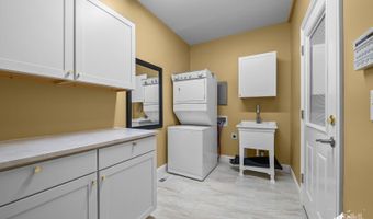 3430 Southbluff Cir, Anchorage, AK 99515