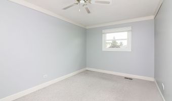 1116 N Old Fence Rd, Addison, IL 60101