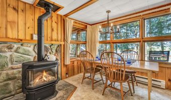 67 S Sandy Cove Rd, Belgrade, ME 04917