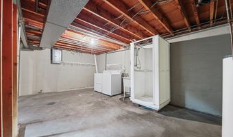 10666 Wilma Ave NE, Alliance, OH 44601