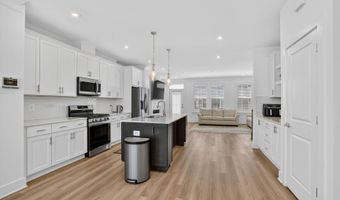 7449 ROCKY CREEK Ter, Annandale, VA 22003