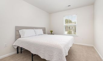 4614 Bessemer Ct, Boiling Springs, SC 29316