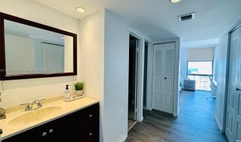 3675 N Country Club Dr 2603, Aventura, FL 33180