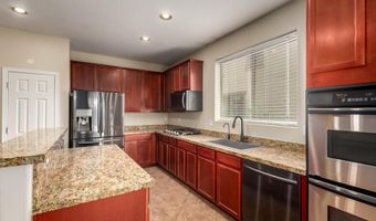 6888 S ONYX Dr, Chandler, AZ 85249
