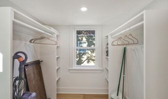 1014 QUEEN St, Alexandria, VA 22314