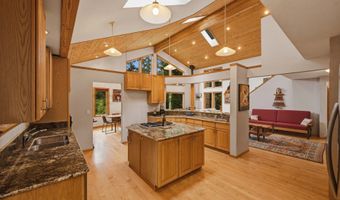 88600 TROUT POND Ln, Bandon, OR 97411