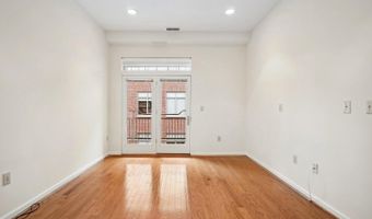 309 HOLLAND 327, Alexandria, VA 22314