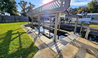 24514 SNAIL Rd, Astor, FL 32102