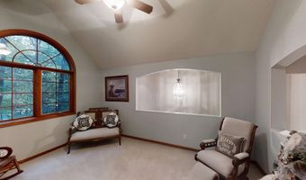 114 Chaudoin Dr, Angola, IN 46703