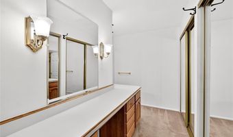 177 Wildwood Pkwy, Ballwin, MO 63011