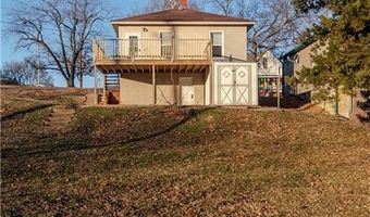 1520 S 7th St, Atchison, KS 66002