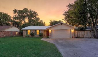 802 N Spears St, Alvarado, TX 76009
