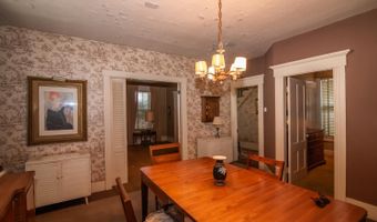 181 Auburn St, Manchester, NH 03103