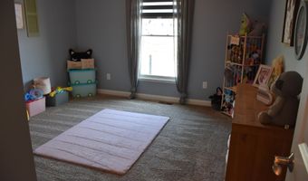 8034 Clearwater Ct, Plainfield, IN 46168