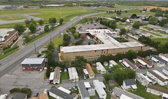 3350 AIRPORT Rd 5, Allentown, PA 18109