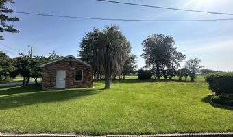 901 4th, Adel, GA 31620