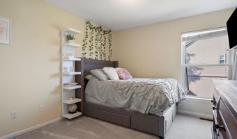 1690 Meadowside Dr, Ann Arbor, MI 48104