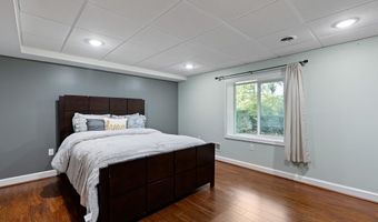 14 STONEBRIDGE Dr, Hockessin, DE 19707