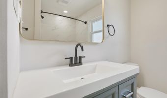 379 Wilton Dr, Baton Rouge, LA 70815