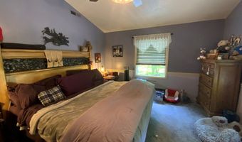 136 Gibson Rd, Andrews, NC 28901