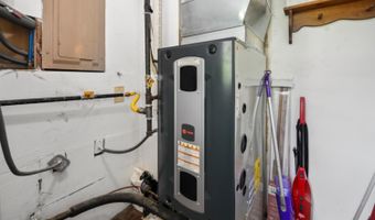 10463 Hueseman Rd, Aurora, IN 47001