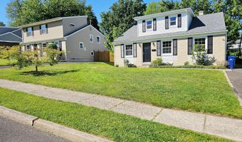 2921 SENAK Rd, Abington, PA 19001