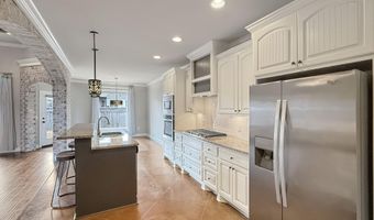 613 Emerald Ct, Brandon, MS 39047