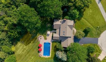 23855 W Sarah Ct, Antioch, IL 60002