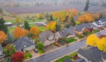 20870 YOSEMITE St NE, Aurora, OR 97002