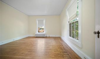 33 Kay St, Newport, RI 02840