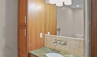 74 Bayberry Rd, Narragansett, RI 02882