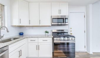 346 Carpenter Dr 20, Atlanta, GA 30328