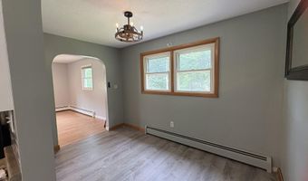 52 Forest Ave, Augusta, ME 04330
