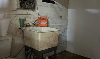 16465 Almont, Allenton, MI 48002