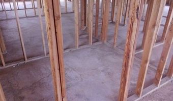 185 W Warren Ave, Colorado City, AZ 86021