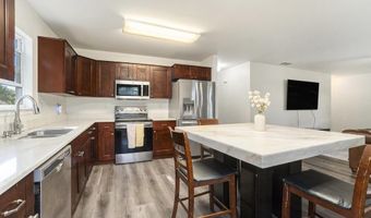 6084 S Gordon Rd, Austell, GA 30168