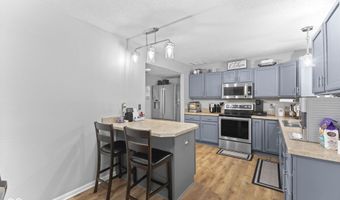 919 Charnwood Pkwy, Beech Grove, IN 46107