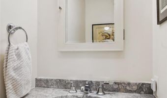 14 WILLIAMS St, Rockville, MD 20850