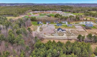 109 Fieldstone Dr, Augusta, ME 04330