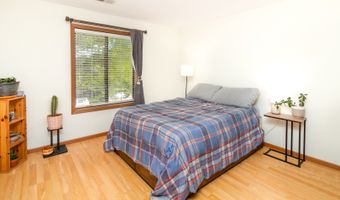 1650 Partridge Ln 4, Arlington Heights, IL 60004