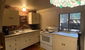 2444 Middle Dr, Arnold, CA 95223