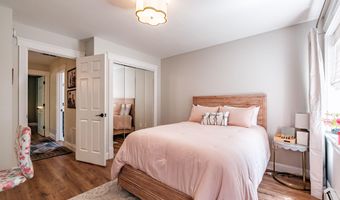 1 Geary Way, Falmouth, ME 04105