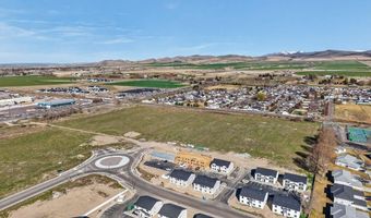 5405 Park Lawn Dr #103, Chubbuck, ID 83202