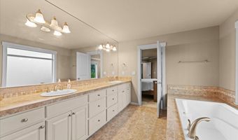 15485 SW WILLAMETTE VALLEY Ct, Beaverton, OR 97007