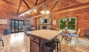 N1575 SILVER CANOE Road, Keshena, WI 54135