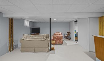 3 Harris Ave, Johnston, RI 02919