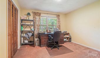 245 Forest Heights Dr, Athens, GA 30606