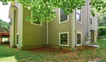 5 Biltmore Ct, Avon, CT 06001