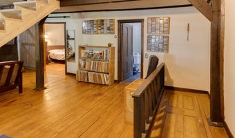 28 Miles Rd, Benton, NH 03785