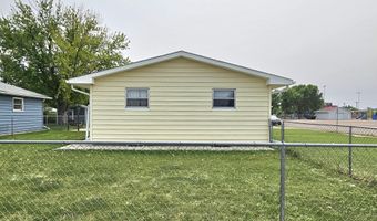 1403 S Lloyd St, Aberdeen, SD 57401